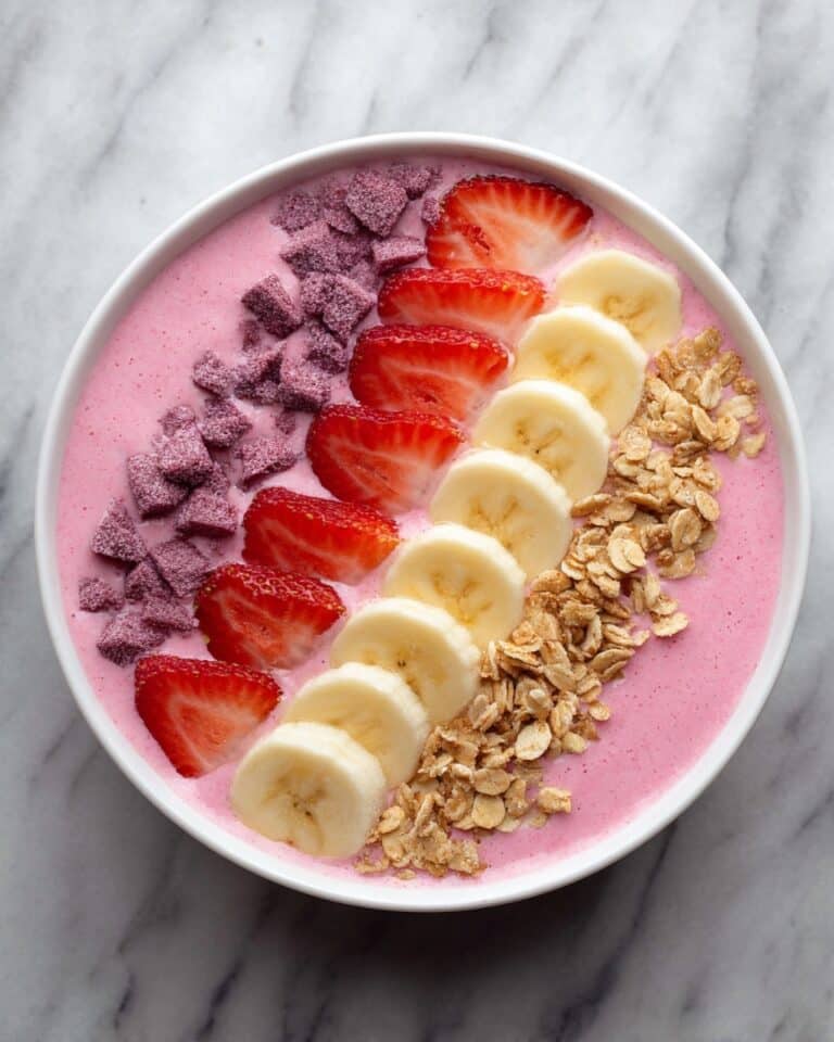 Strawberry Banana Smoothie Bowl Recipe