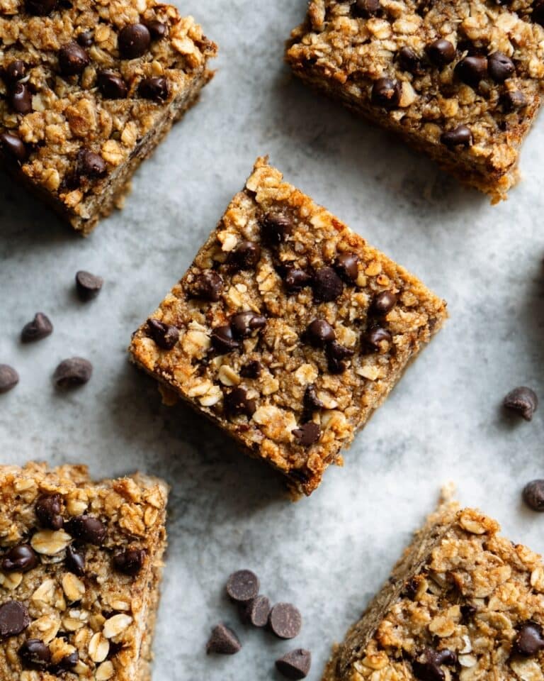 Oatmeal Chocolate Chip Bars Recipe